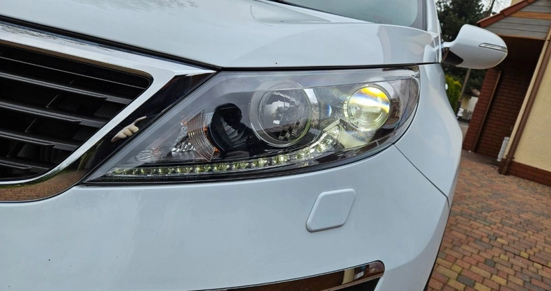 Kia Sportage cena 45999 przebieg: 146000, rok produkcji 2011 z Szczekociny małe 529